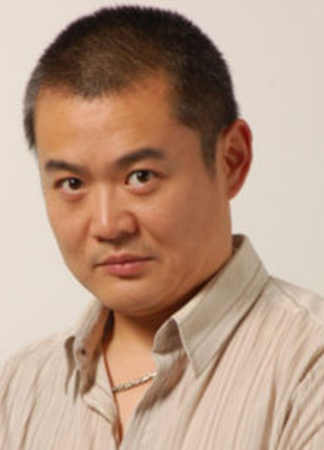 岳鼎