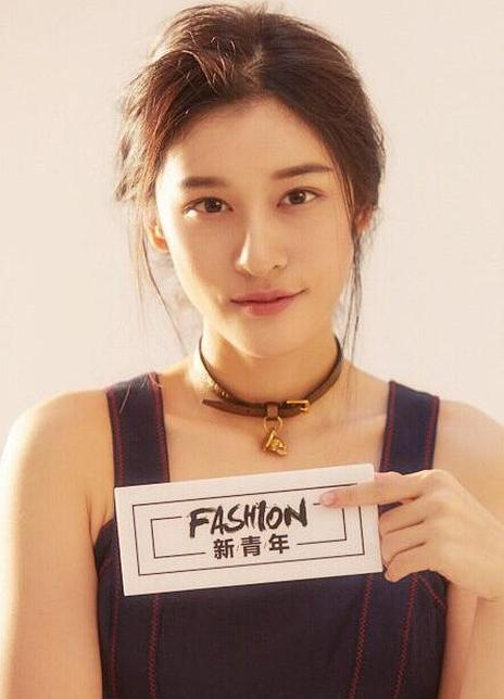 李昳晨 李昳晨