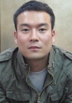 崔民碩