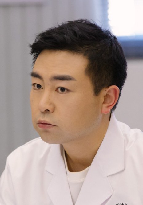 屈國強