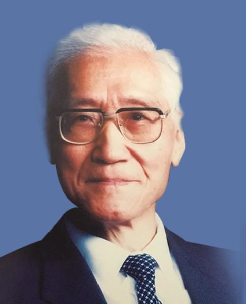 陸元九