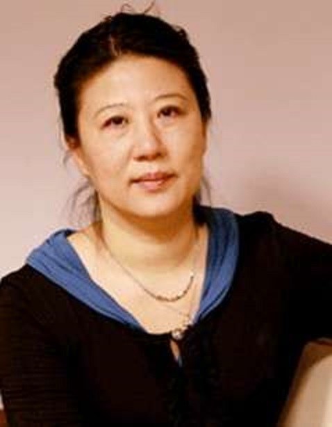 馮俐