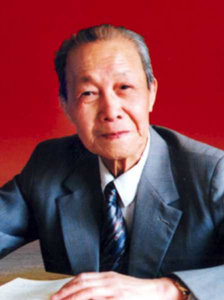 黃緯祿