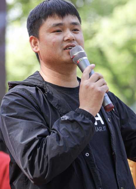 張霸波 張霸波
