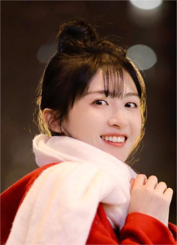 王雅佳 王雅佳