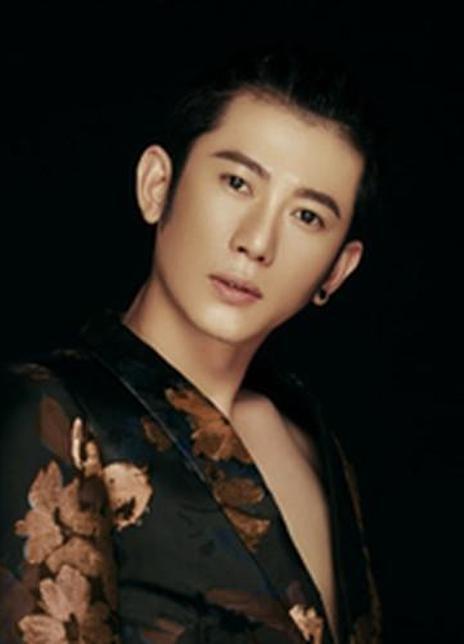 李乾鋒 李乾鋒
