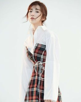 梁斯文 梁斯文