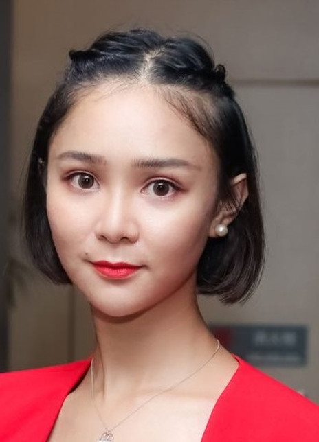 王璨羽秋 王璨羽秋
