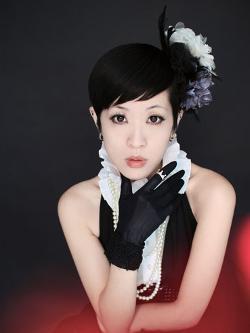 陳珊妮 陳珊妮