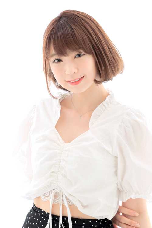 秋山奈奈 秋山奈奈