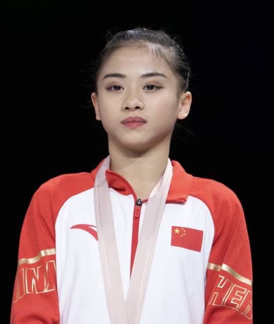 李詩佳 李詩佳
