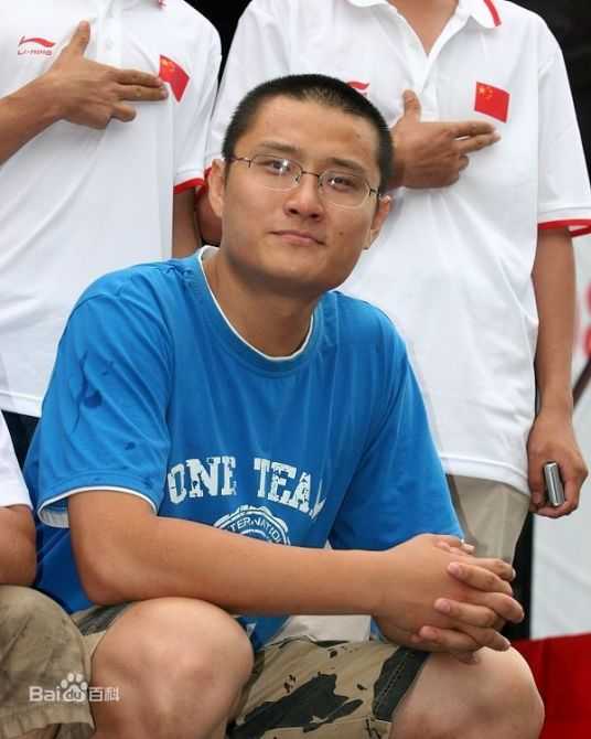 石醒宇