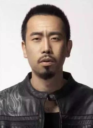 張成名
