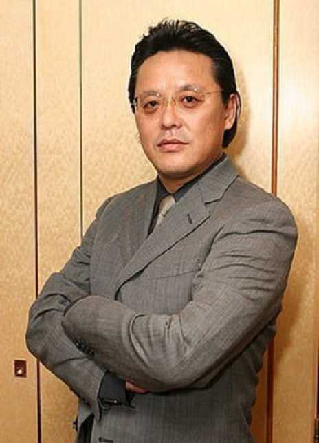 鈴木健一
